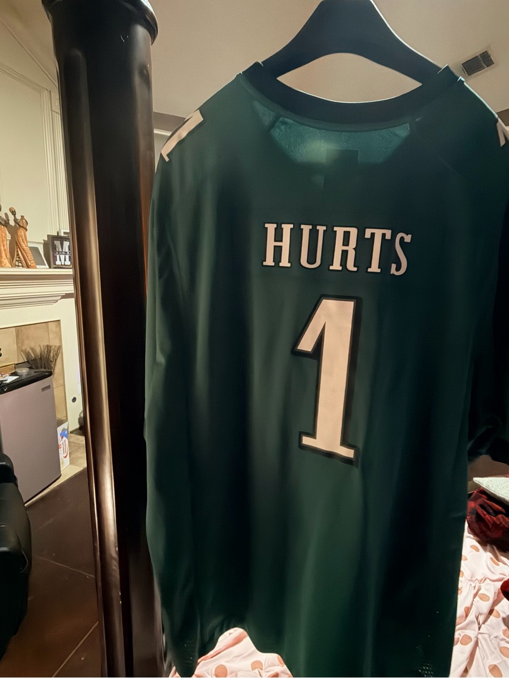 Authentic NFL Philadelphia Eagles Jersey - Picture 3 of 7